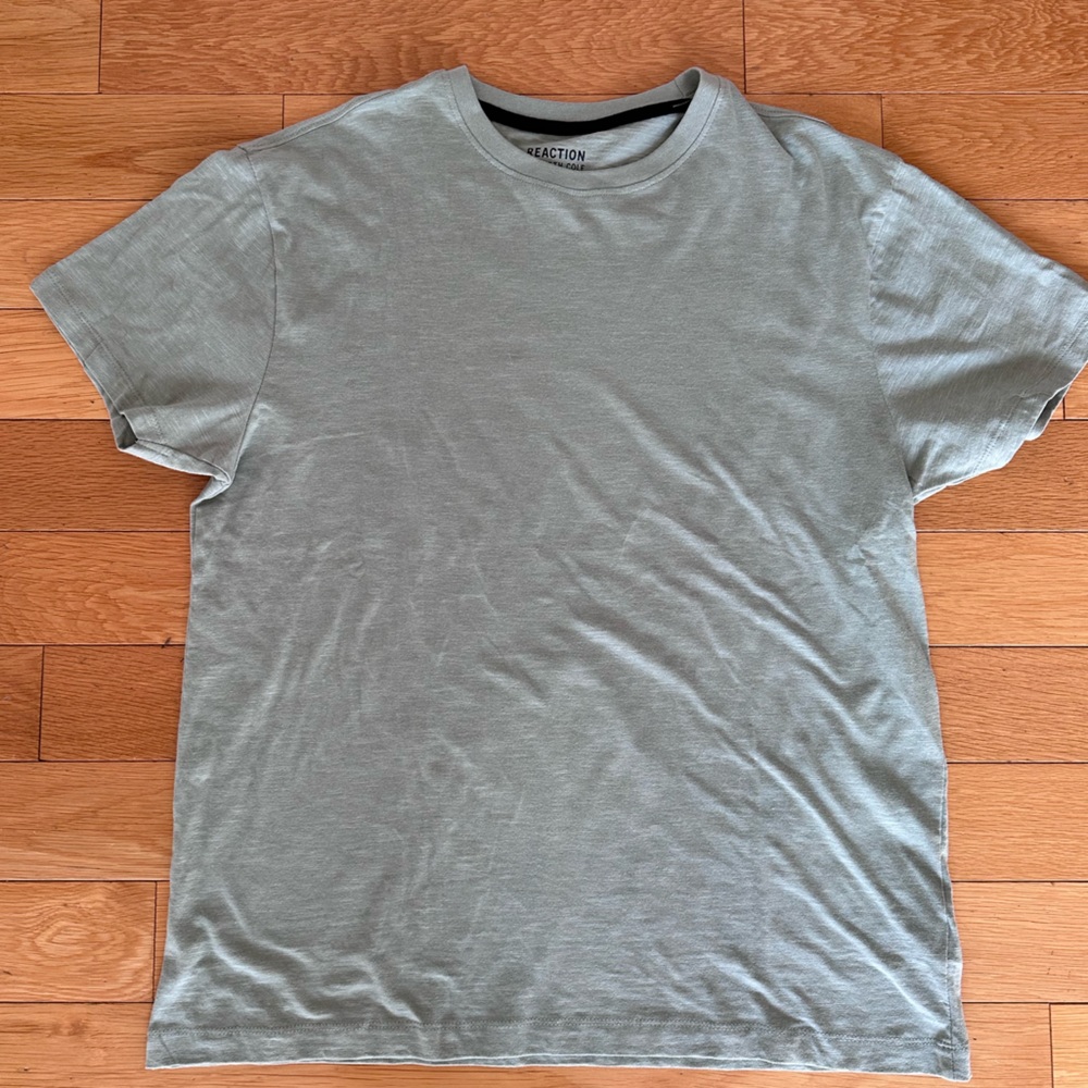 Kenneth Cole Reaction Sage Green Crewneck Tee